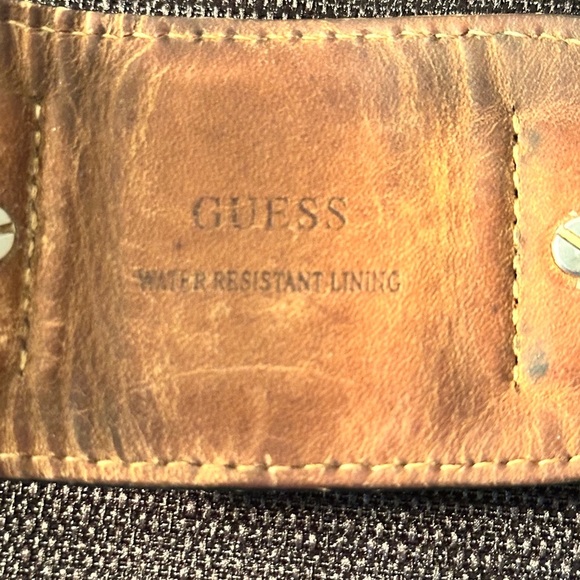 Vintage Guess Watch Y2K Grunge Large Case Black Wide Leather Bund Band Unisex - Picture 6 of 6